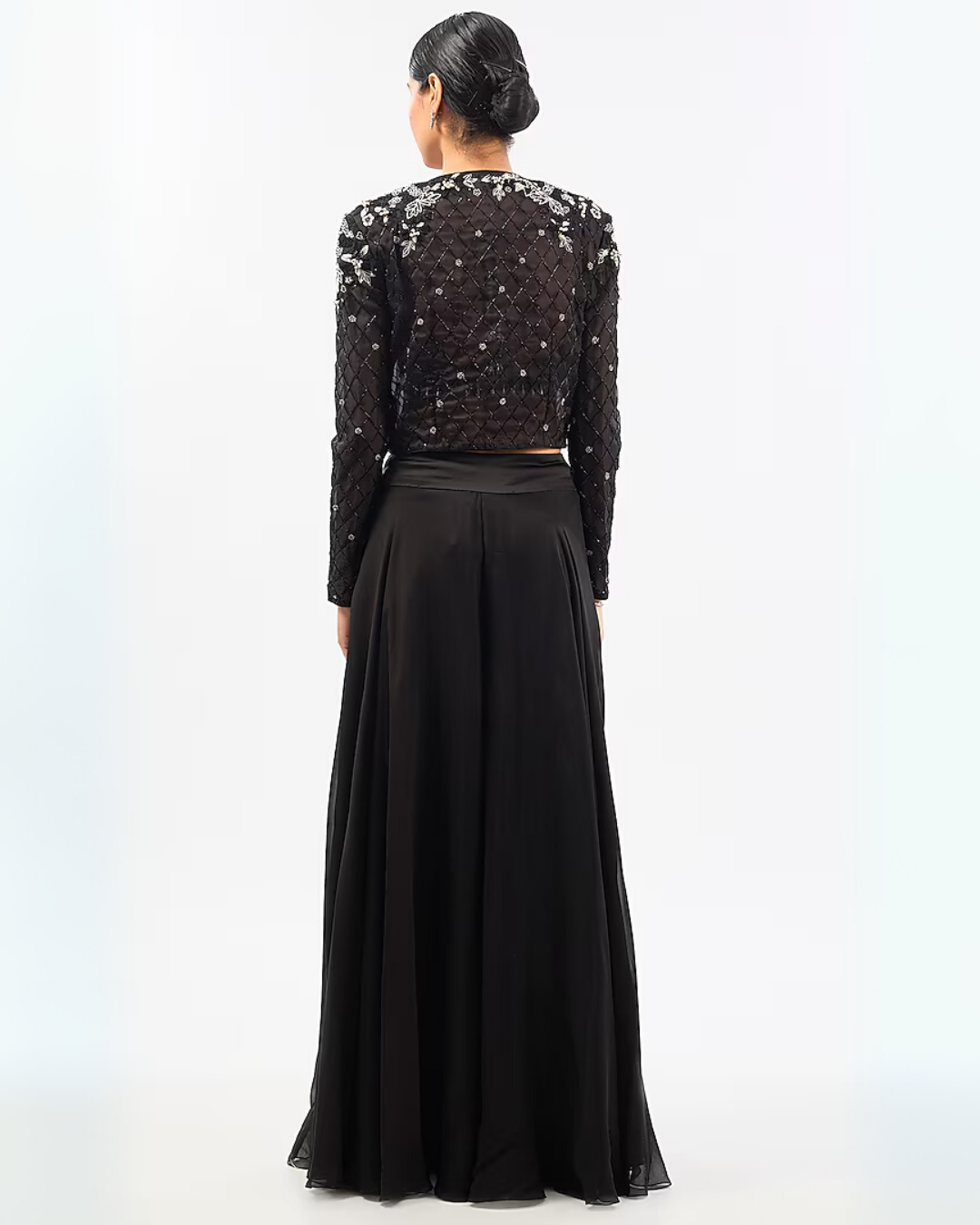 BLACK SHORT EMBROIDED JACKET SHARARA SET