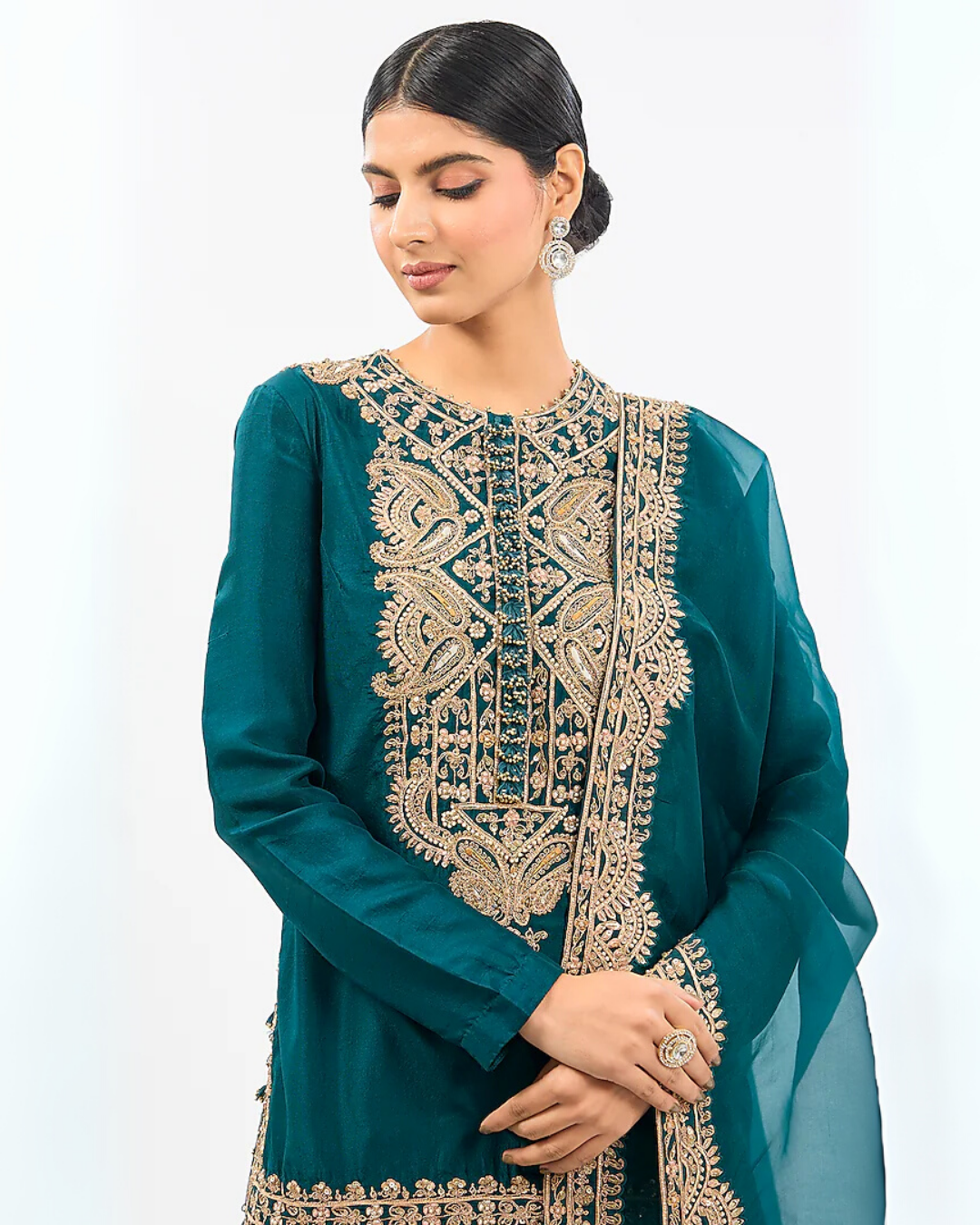 GREEN EMBROIDED KURTA SHARARA SET