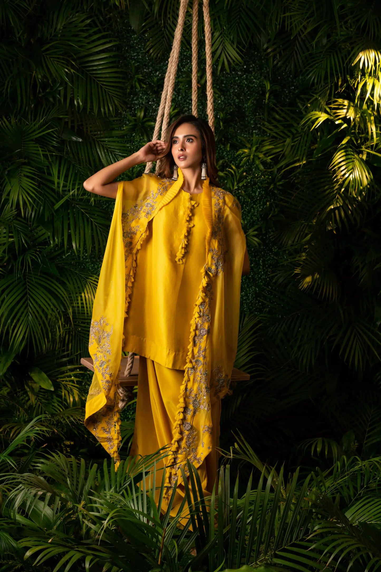 Zardoz flower cape set