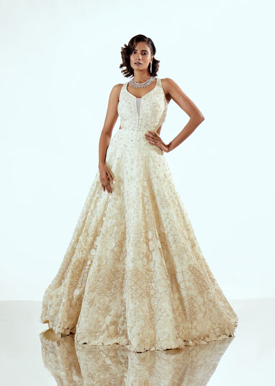 ZOYA GOWN