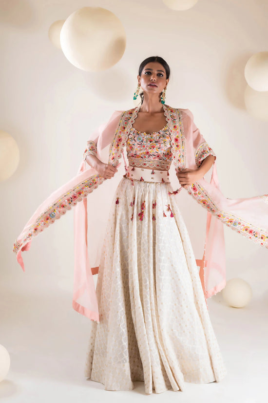Chanderi cape set