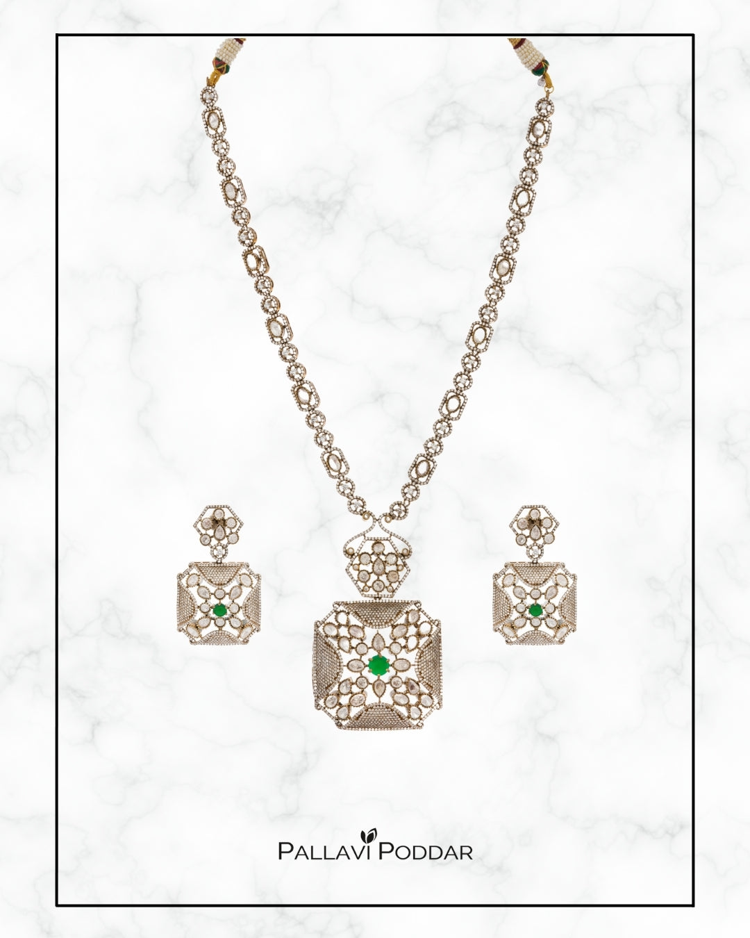 Amara Emerald Radiance Necklace Set
